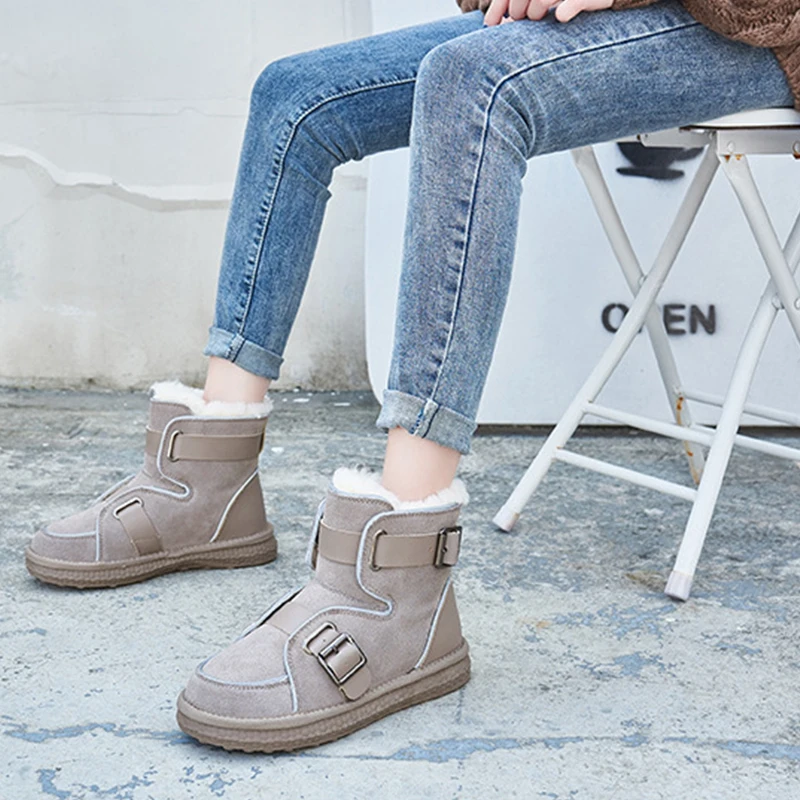 Women's Wool and Velvet Snow Boots, Warm Women's Short Boots Frosted Leather Night Reflective Cotton Shoes сапоги женские