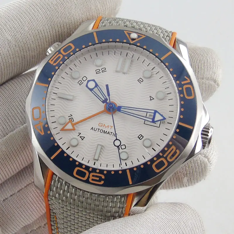 

41mm Self Winding Men Watch Automatic GMT Movement transparent back Sapphire Glass Rubber Strap Date Window