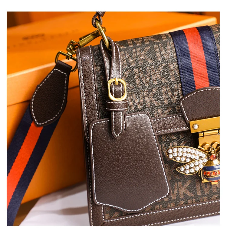 

Leather Handbags Chain Luxury Brand Leather Small Square Bag Fashion Shoulder Bag Messenger Bag Retro Female Bag