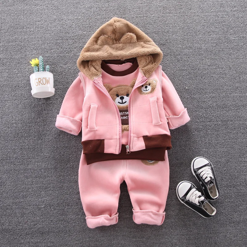 Baby boy clothes cotton warm suit cartoon dinosaur plus velvet thick hooded sweater baby casual sports vest three-piece |