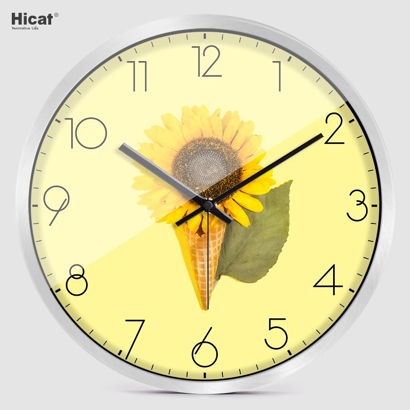 Желтые современные настенные часы простые кварцевые с цветами для гостиной Vogue
