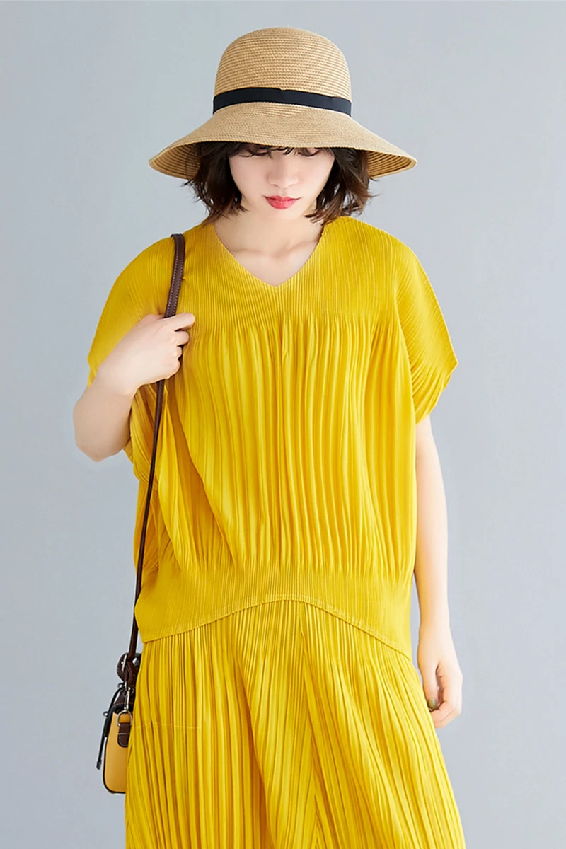 

LANMREM New Women Short Sleeve Round Neck Pleated Temperament Loose Fit Fashion Tide Summer 2021 2P2234