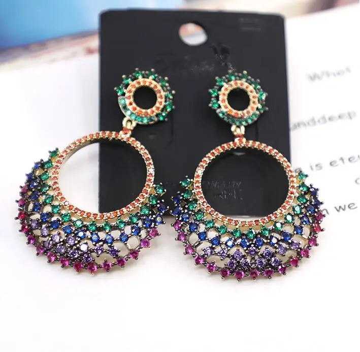 

New European fashion temperament micro-inlaid color zircon hollow mesh round women vintage earrings
