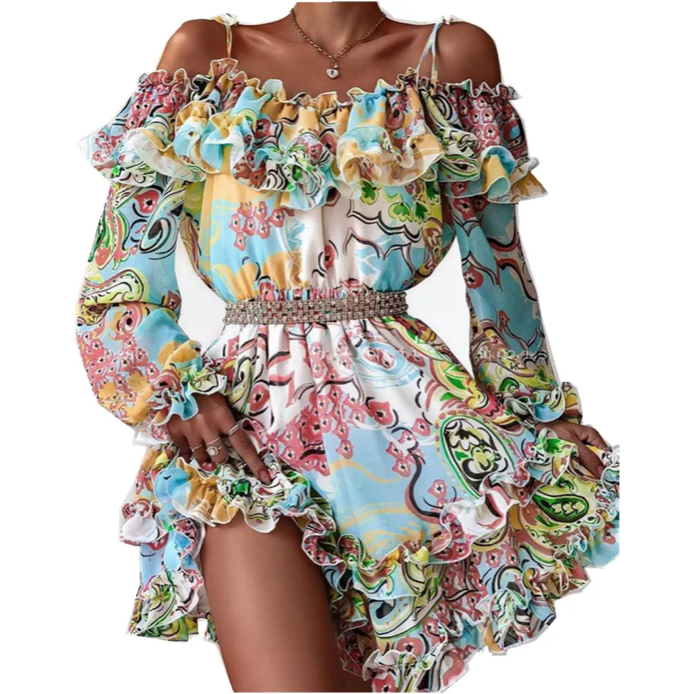 

Шифоновое платье с цветочным принтом, длинным рукавом и воланом