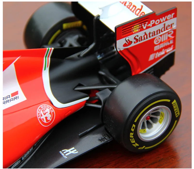 Бураго 1:18 красный BULL-RB13 сплав F1 модель автомобиля литье под давлением модель автомобиля моделирование автомобиля украшение коллекция Подарочная игрушка