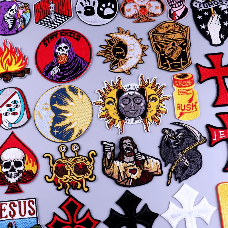 

Jesus Cross Patch DIY Embroideried Patches For Clothing Iron On Thermoadhesive Patches Stripes Skull Patches Badges Applique