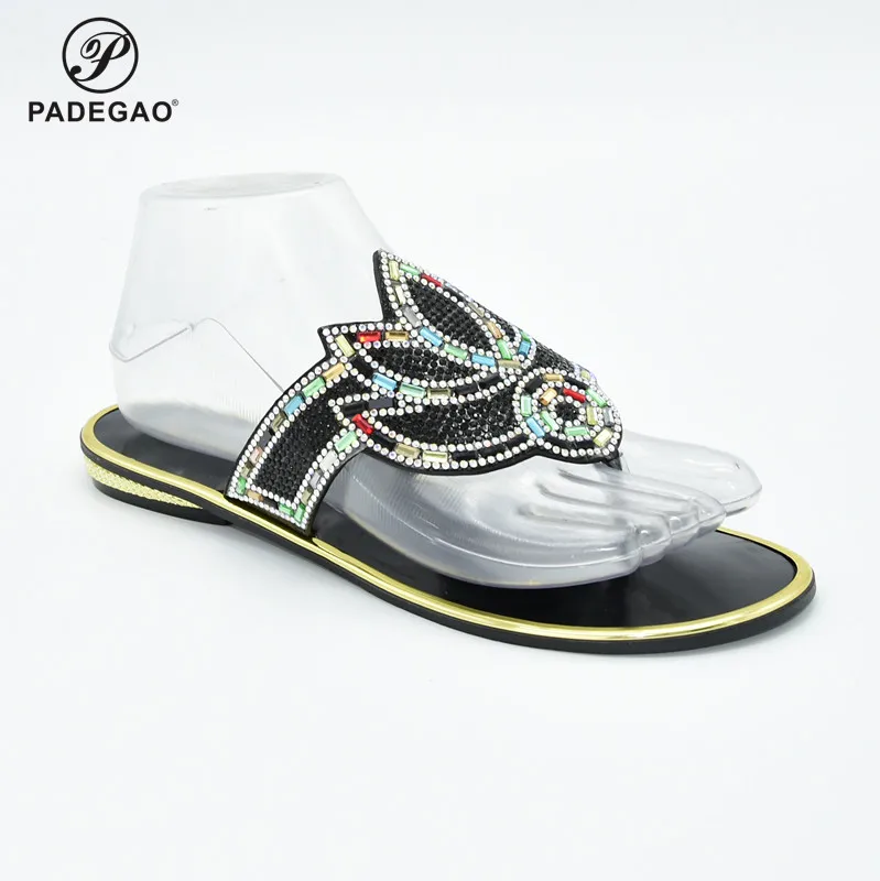 2020 босоножки с острым носком Высококачественная итальянская женская обувь