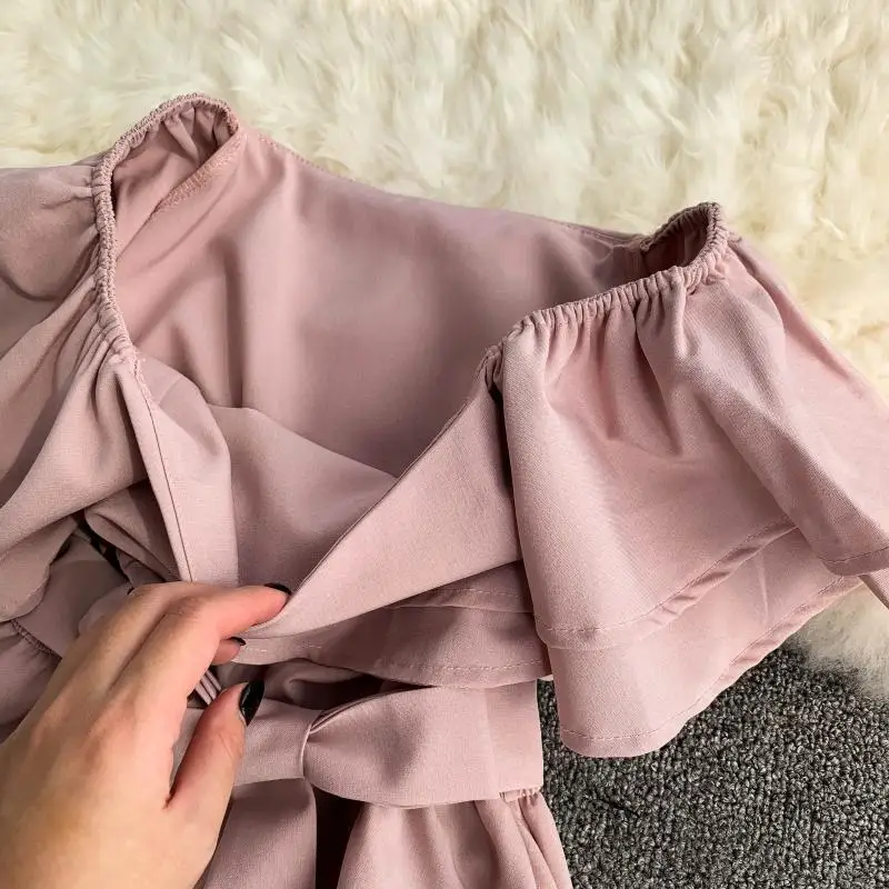 Женское Короткое платье без бретелек Neploe однотонное летнее с воротником