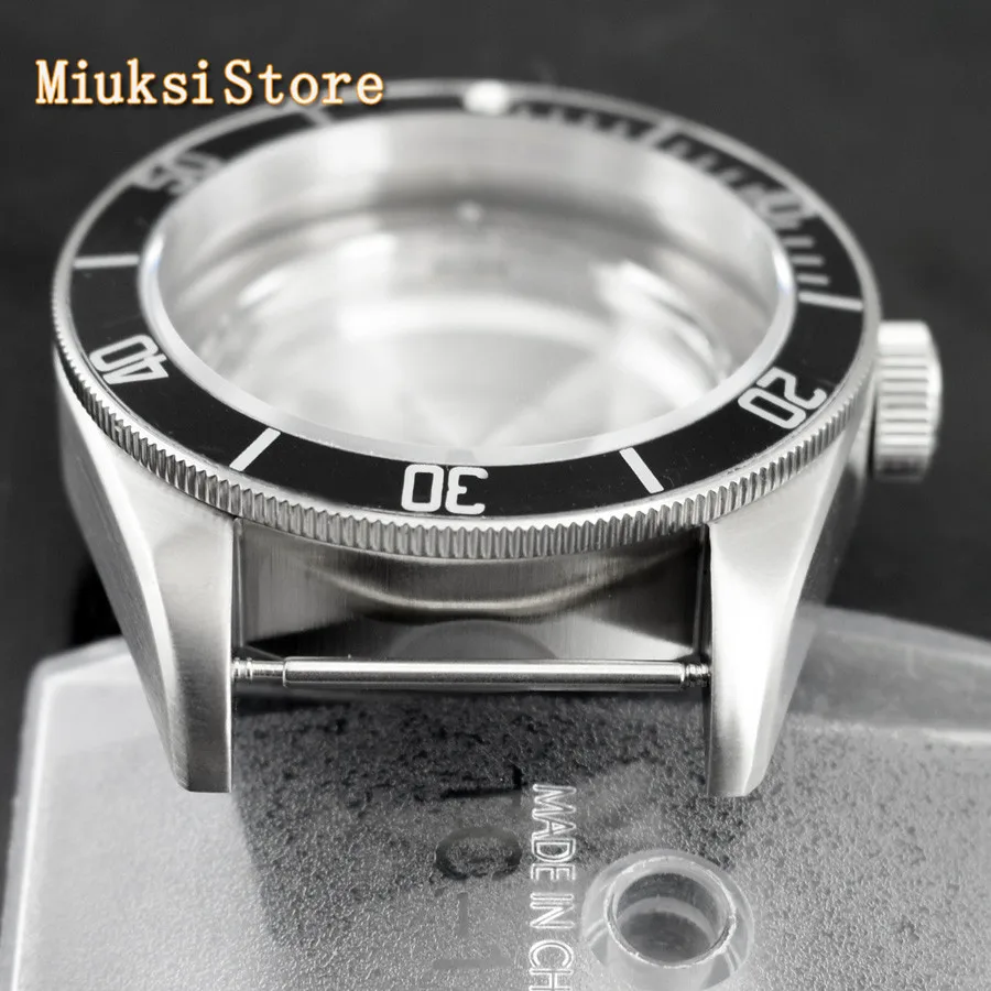 Часы с сапфировым стеклом черная рамка 41 мм серебристый чехол подходит для часов