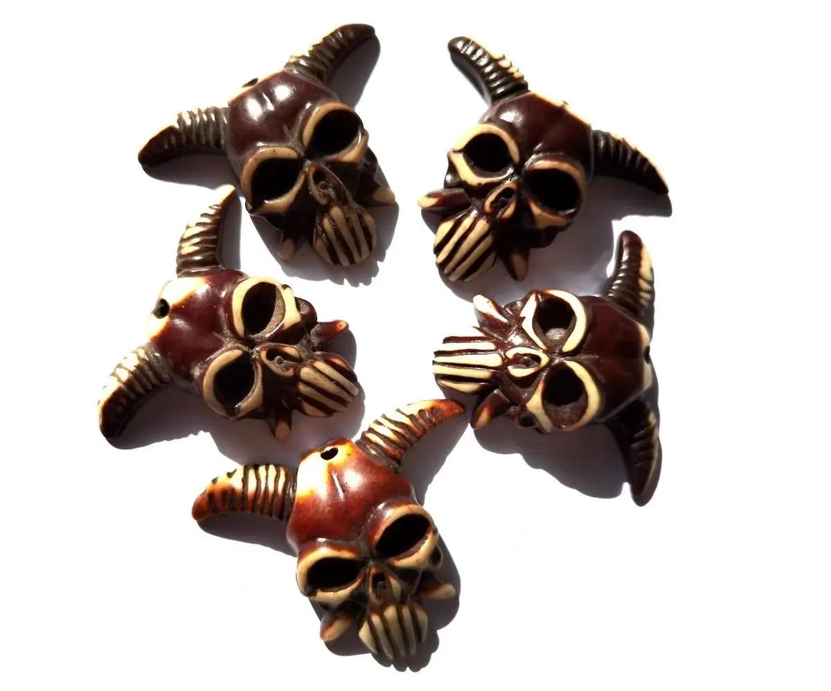 

12 pcs Resin Skeleton Skull Totem Pendant Necklaces Vintage Gothic Accessories Rock Women Men Jewelry Gift Party Decor