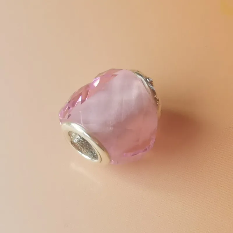 Шарм-подвеска женский из серебра 2020 пробы с розовым сердцем и муранским стеклом