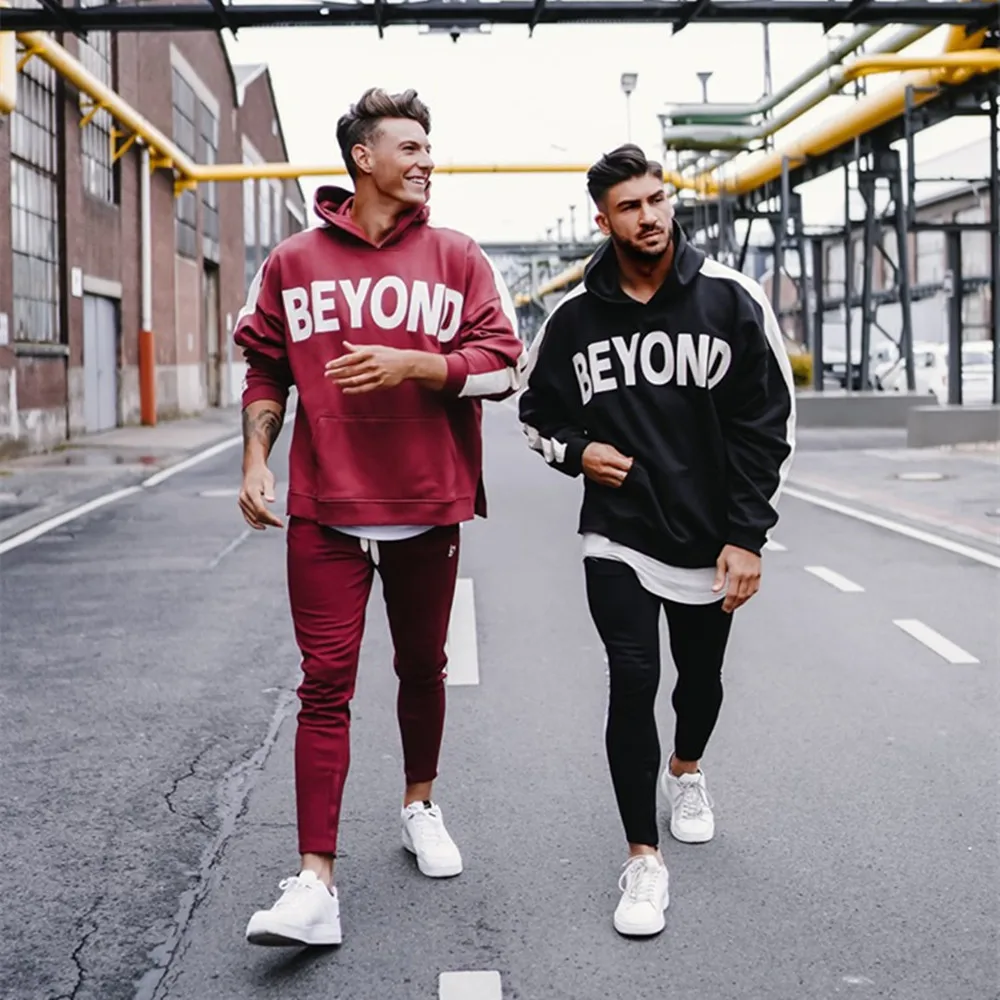 Мода свободного кроя для мальчиков спортивные костюмы большие с принтом в стиле