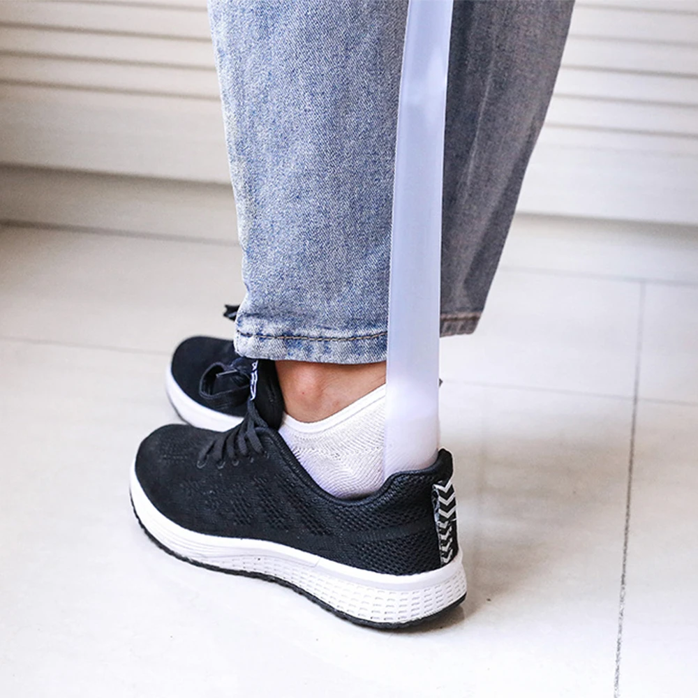 Plastic Extra Long Shoehorn Lazy Shoe Helper Handle Shoes Lifter Pull Slip Random Color | Дом и сад