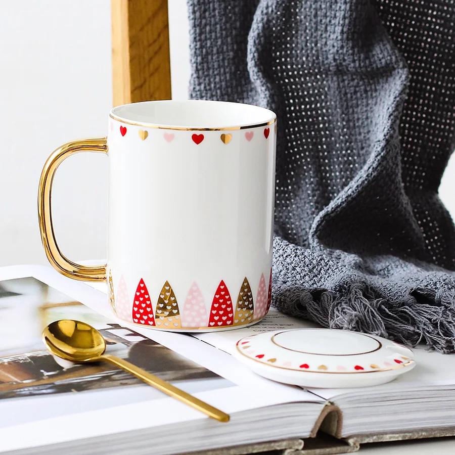 

Kitchen,Dining & Bar