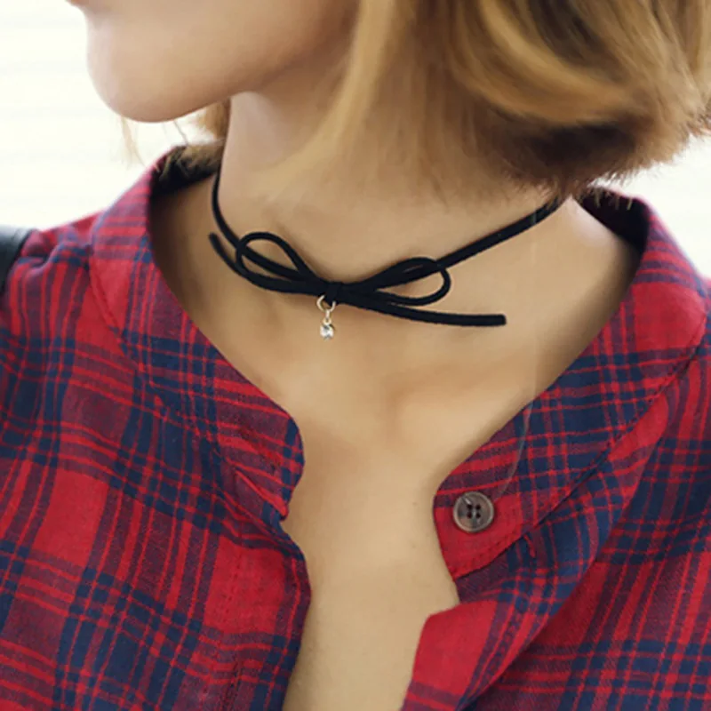 

Leather Rope Clavicle Chain Cool Artistic Girl Crystal Pendant Necklace Collar Bow