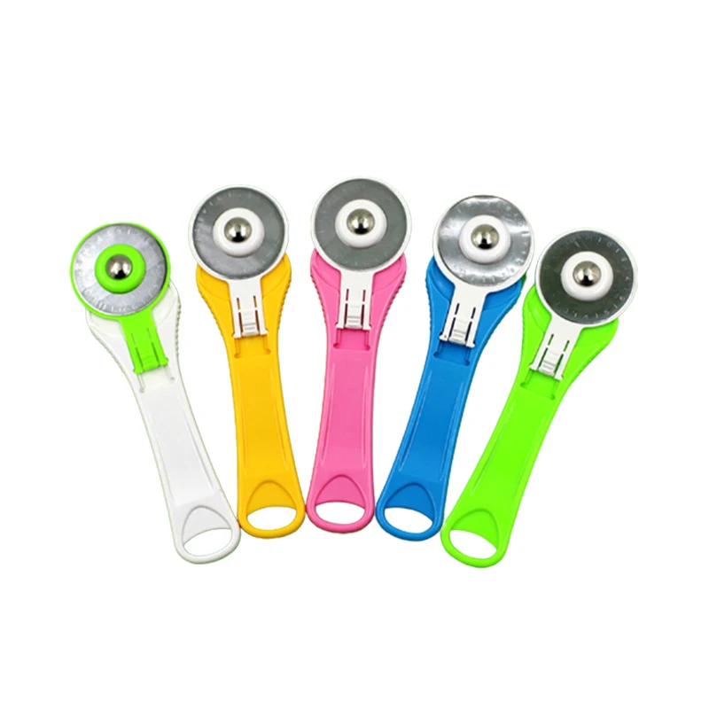

1pc 45mm cutting roller knife household cloth cutting paper rotating color linear cutting round knife tool accessories