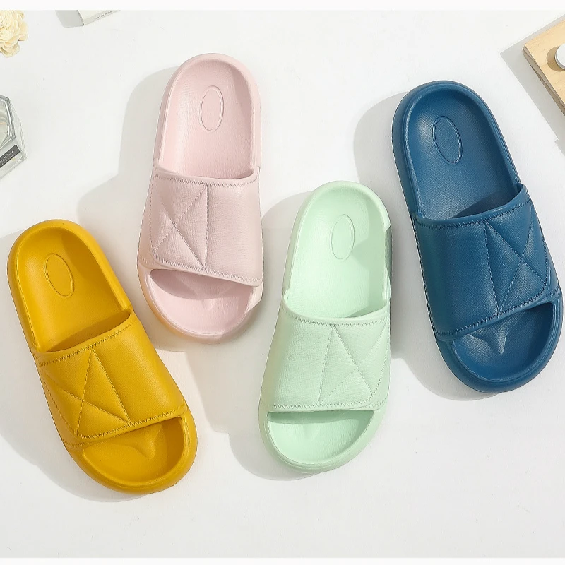 Шлепанцы мужские летние на липучке однотонные легкие Нескользящие толстой