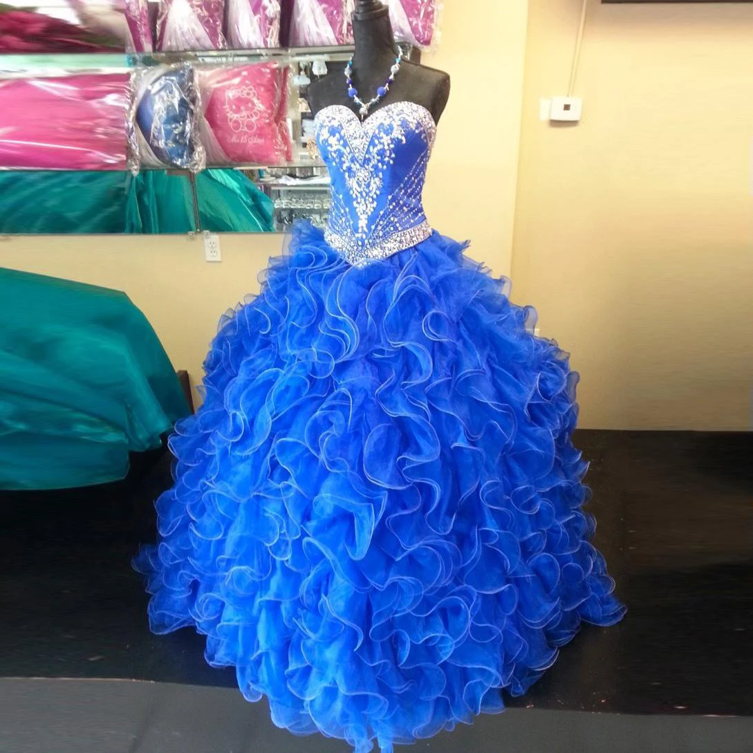 

2021 Sweetheart Ball Gown Royal Blue Quinceanera Dresses Crystals Beading Ruffles Organza vestidos de 15 anos Girsl Birthday