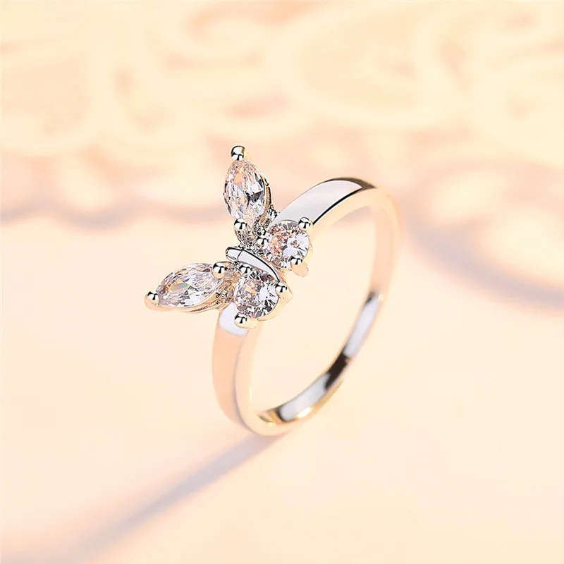 

Sweat Butterfly White Zircon Ring for Women Silver Color Crystal Animal Finger Ring Female Wedding Birthday Jewelry Gift
