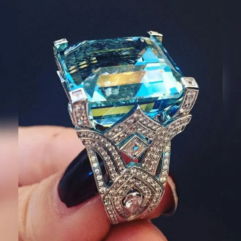 Женские акриловые кольца с большим квадратным синим камнем в этническом стиле