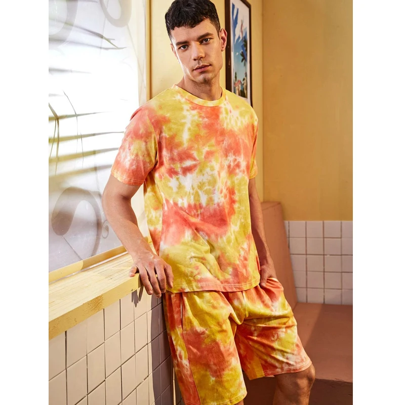 Мужской спортивный костюм футболка с коротким рукавом и шорты оверсайз принтом