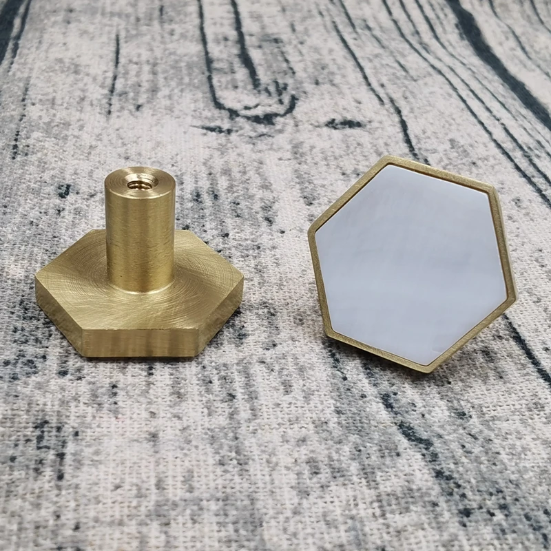 

Decorative Hexagon Brass Kitchen Cabinet Knobs White Shell Drawer Dresser Pulls Cupboard Wardrobe Handles-1Pack