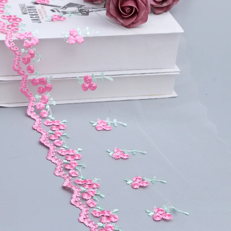 Лента кружевная для свадебных платьев шириной 19 см