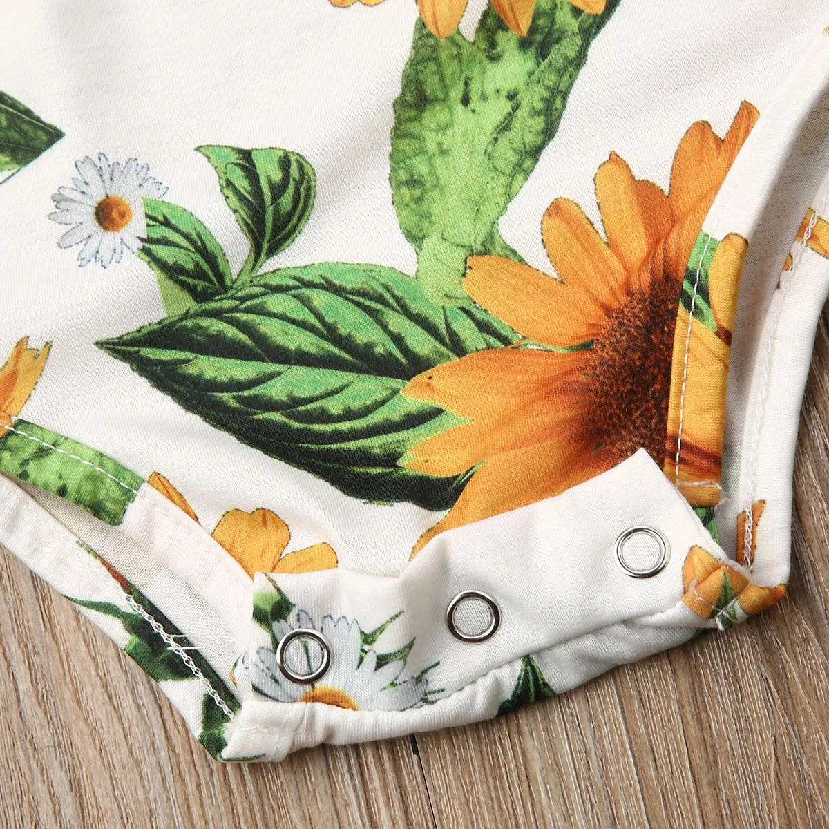 Боди с длинными рукавами и цветочным рисунком для маленьких девочек комбинезон