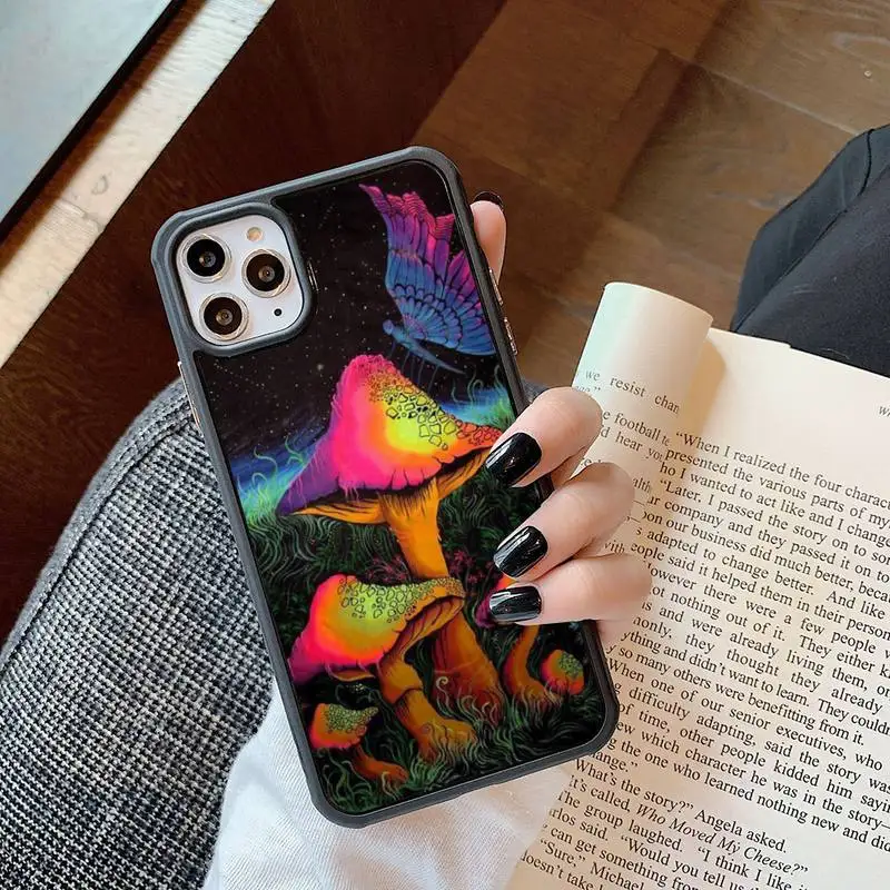 

Trippy Mushroom Psychedelic Art Phone Case For Iphone 6 6s 7 8 Plus X Xr 11 12 Mini Pro Max PC Cover Fundas Coque