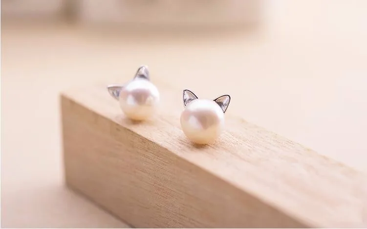 

92605 Creative Simple Craft Cute Animal 925 Sterling Silver Jewelry Small Cat Hollow Pierced Pearl Female Earrings