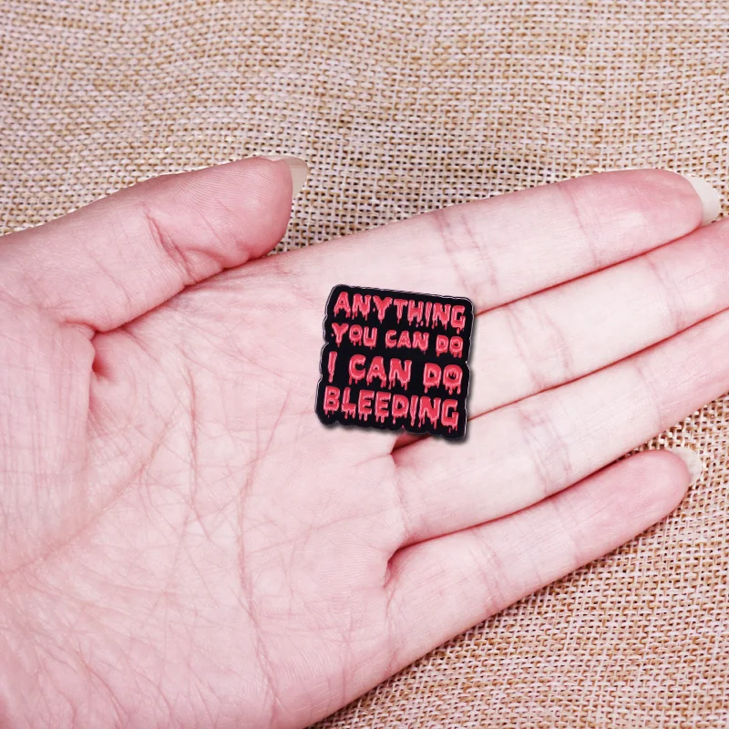 Эта великолепная блестящая Феминистская булавка принесет вам удачу в достижении