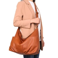 retro soft leather 2021 new lady shoulder bag large capacity cowhide lady messenger bag
