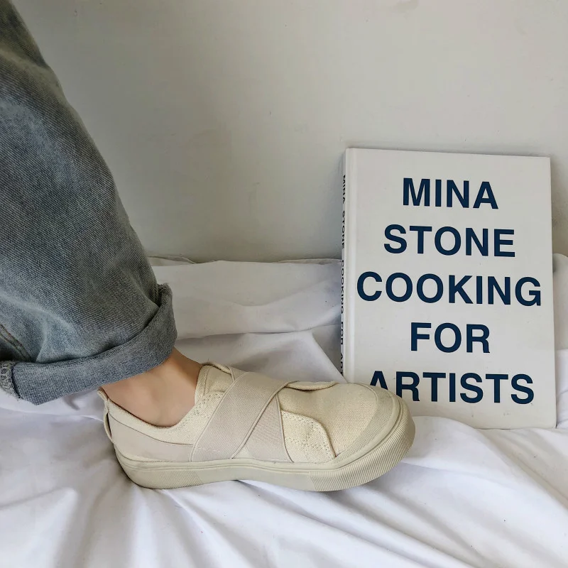 

Canvas Shoes Students Girl Casual Shoes Beige Sneakers Slip on Loafers Round Head Elastic Band All Match Simple Concise Style