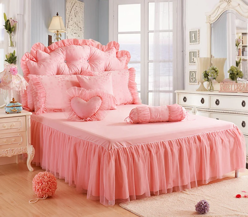 

2019 Pink Jacquard Wedding Bedding Sets 4pcs Queen King Size Duvet Cover Set Lace Luxury Bedlinen Bedspread Princess Bedclothes