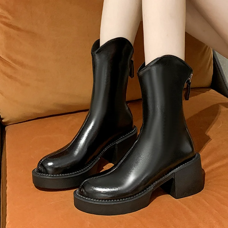 

Женские ботинки из ПУ кожи, женские ботильоны, Новинка осени 2021, модные женские ботинки челси на платформе с молнией сзади и квадратным кабл...