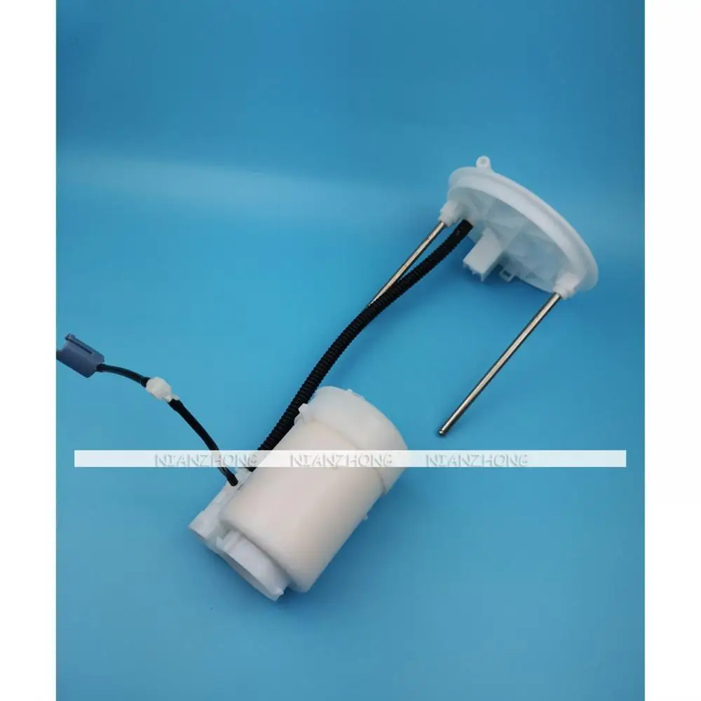 Качественный топливный фильтр 15100-63J20 подходит на Судзуки Swift 1.5L 05-11 частей