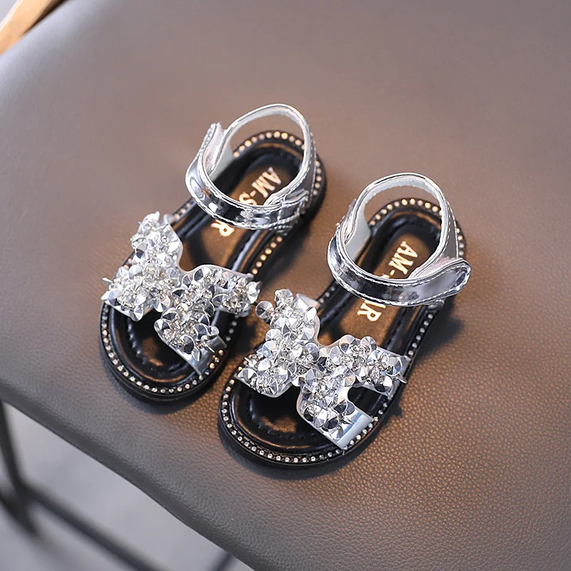 

2021 Baby And Toddler Girl Sandals Small And Big Kids' Diamond Princess Sandalias Childrens' Bright Leather Open Toe Beach Shoes