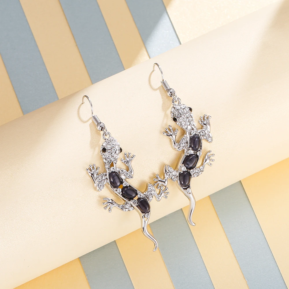 Серьги с розовыми и черными стразами и опалами, изысканные и роскошные, цвет золота и серебра, с преувеличенными ящерицами-гекконами, модные украшения в подарок.