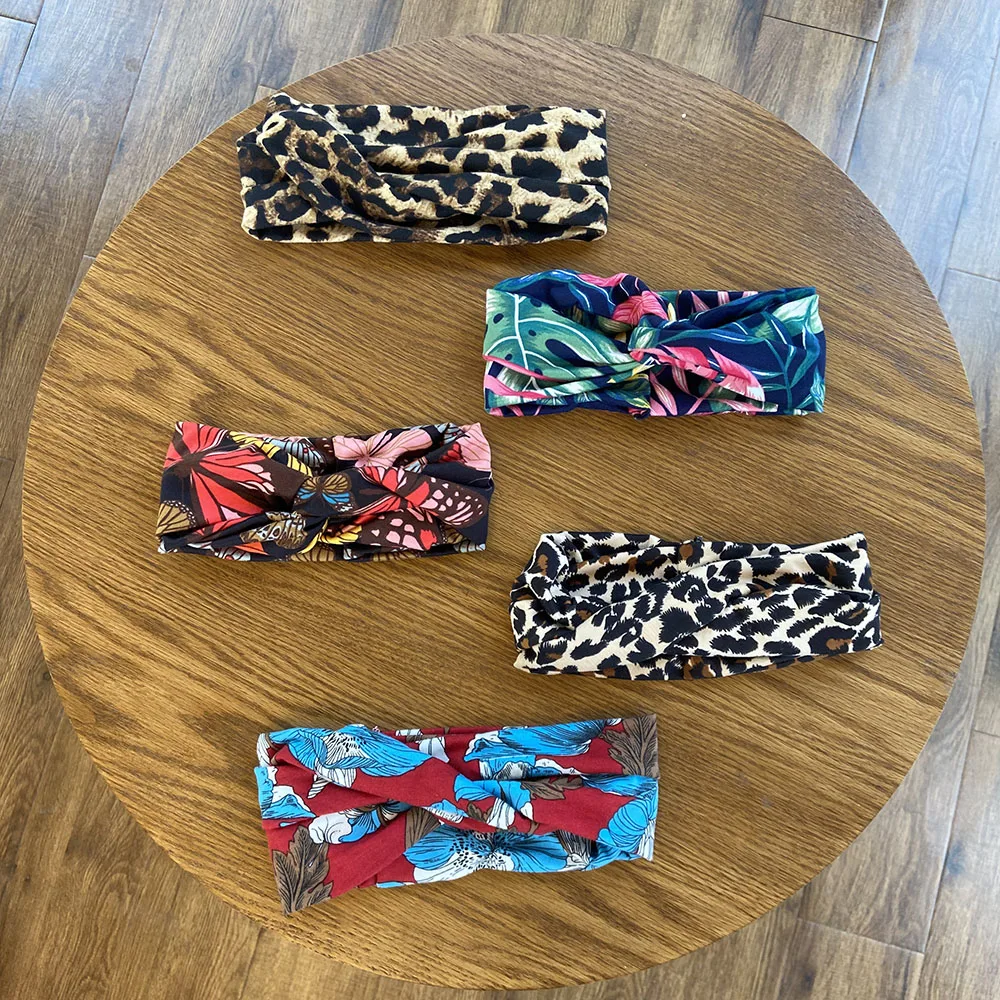 

UBETTA Lace Frontal Hair Wigs Headband Wigs Full Machine Wigs Ombre Machine Deep Curly Water Wave Wig Hair For Black Women