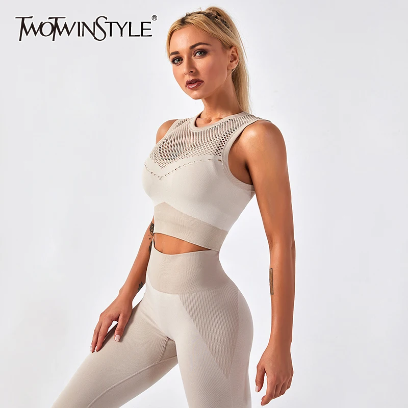 

TWOTWINSTYLE Patchwork Grid Breathable Sets For Female O Neck Sleeveless Vest High Waist Seamless Pants Women's Sportswear Set