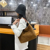 Fashion Plush Big Handbags New Winter High Capacity Shoulder Bag Womens Designer Handbags and Purses Lady Hand Bags Women 2021