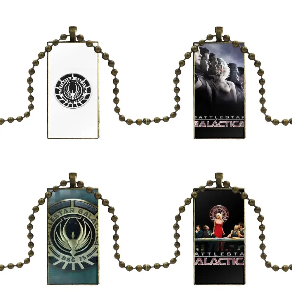 Модное ожерелье с подвеской из стекла и кабошона прямоугольное модное для