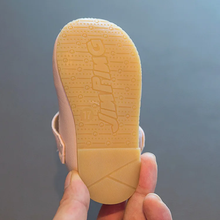 

2020 Autumn Sweet Girl Shoes New Korean Style Round Head Solid Color Soft Pu Princess Shoes Single Shoes Baby Girl Frist Walkers