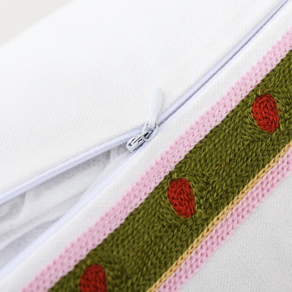 

Bohemia Mandala Floral Embroidered Cushion Cover Cotton Canvas Bed Sofa Decorative Pillows Throw Pillow Covers Nordic Home Decor