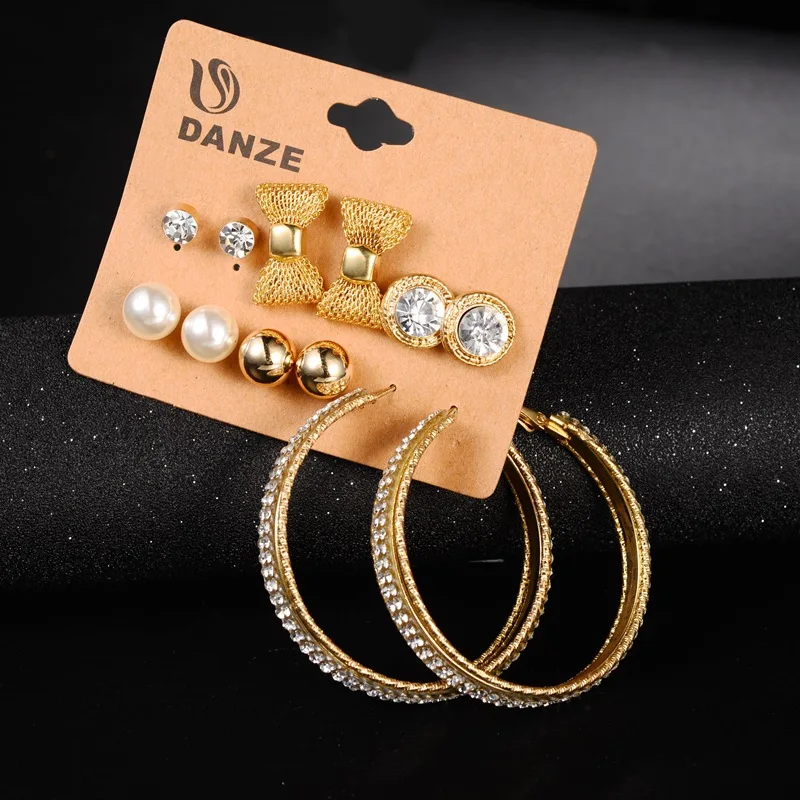 Серьги гвоздики с кристаллами и жемчугом 6 пар|Серьги-гвоздики| |