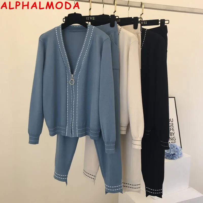 Женский трикотажный костюм ALPHALMODA кардиган на молнии с длинным рукавом и V