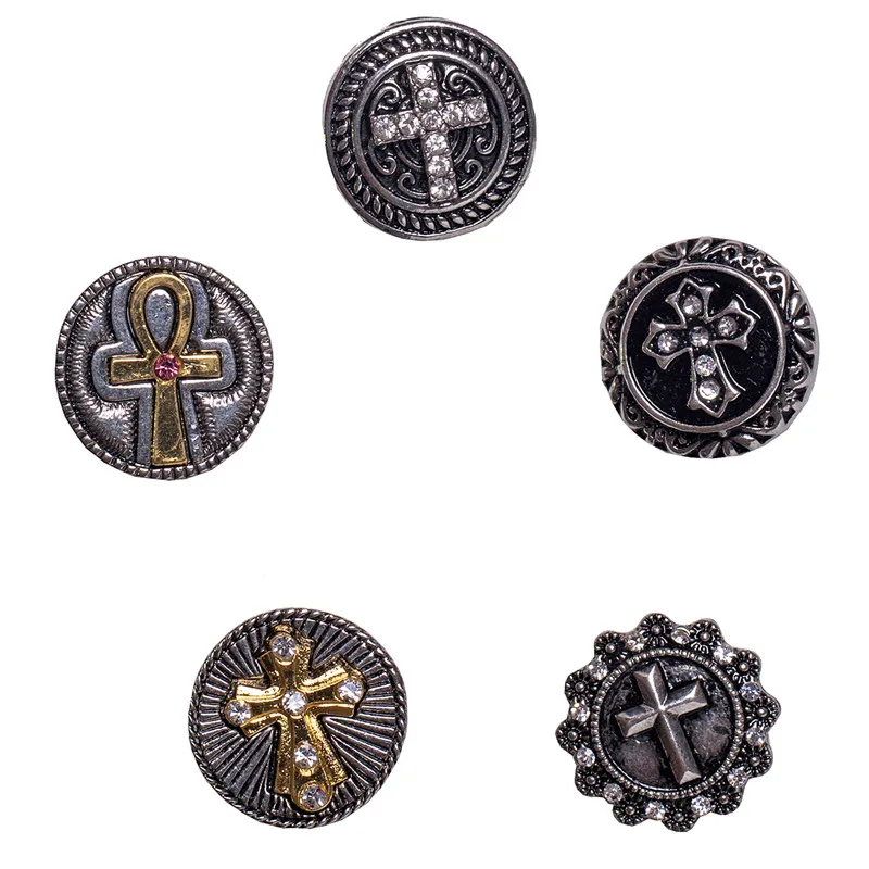 

Hot DIY Mixed Colors /lot Crystal Cross Snaps Button Fit Charm Bracelet DIY Ginger Snap Jewelry Drop Shipping MDB18-232