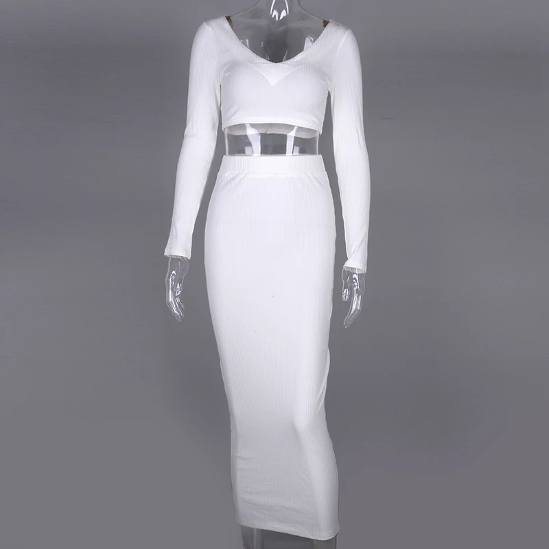 Женский комплект из двух предметов однотонный пикантный укороченного топа с V