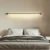 Современная Минималистичная настенная лампа, вращающийся светодиодный светильник для гостиной, спальни, длинное комнатное украшение для лестницы, прихожей, осветительный прибор - изображение
