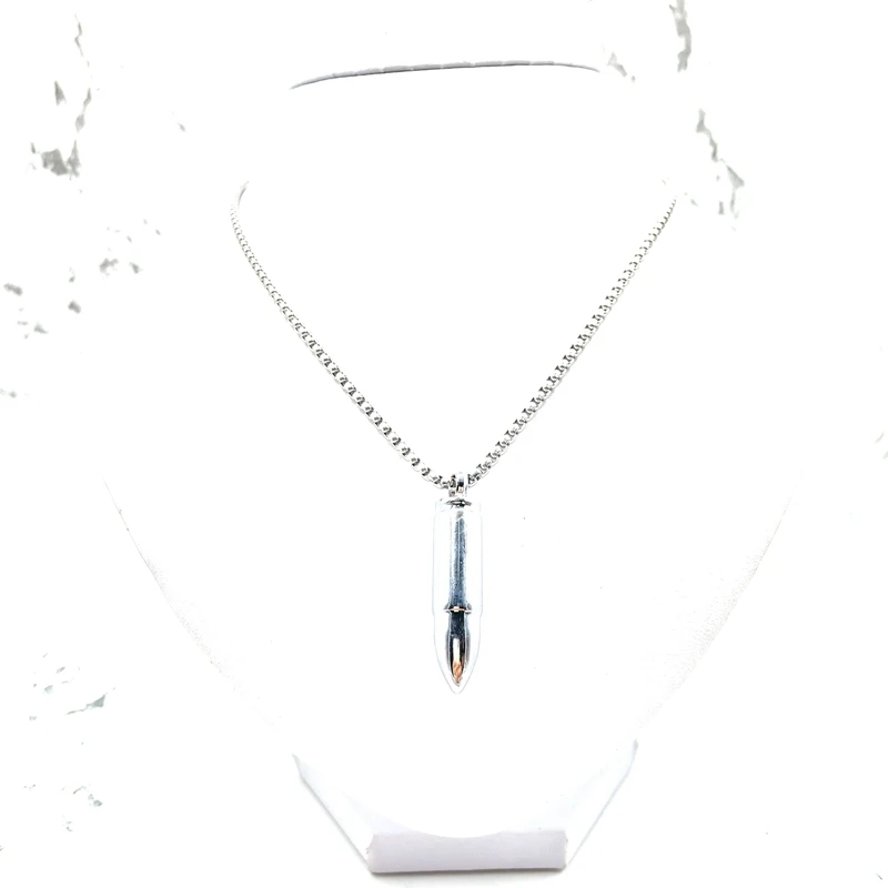 

New retro design necklace pendant trendy men and women hip hop fashion new titanium steel necklace long sweater chain